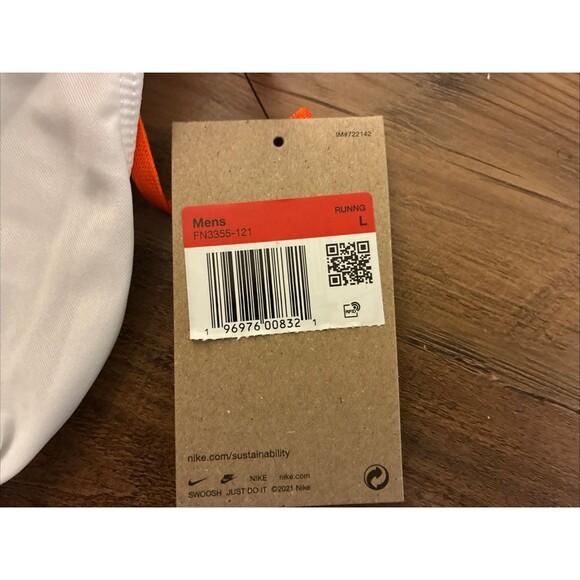 Nike Dri-FIT Fast 3" White Brief-Lined Running Shorts FN3355-121 Men Size Large - Picture 4 of 6